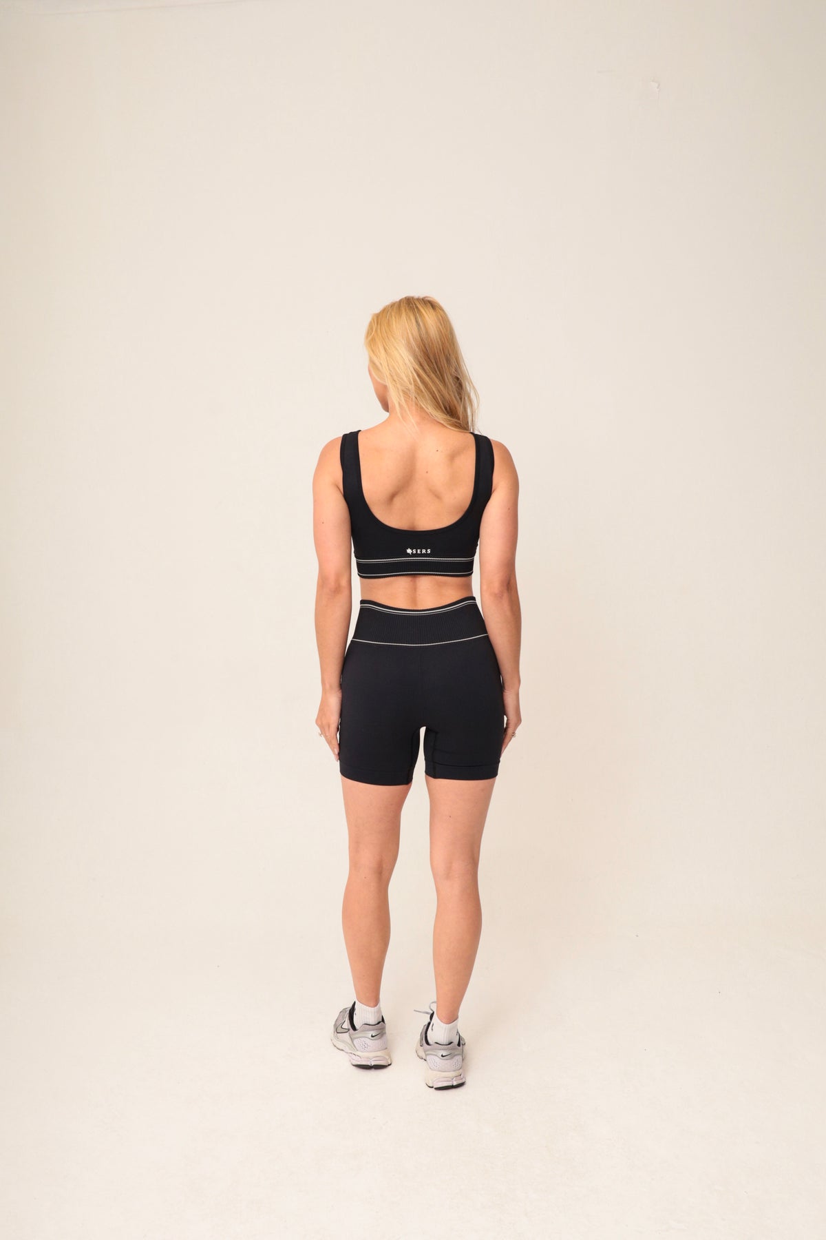 Shorts Seamless Frame | Black