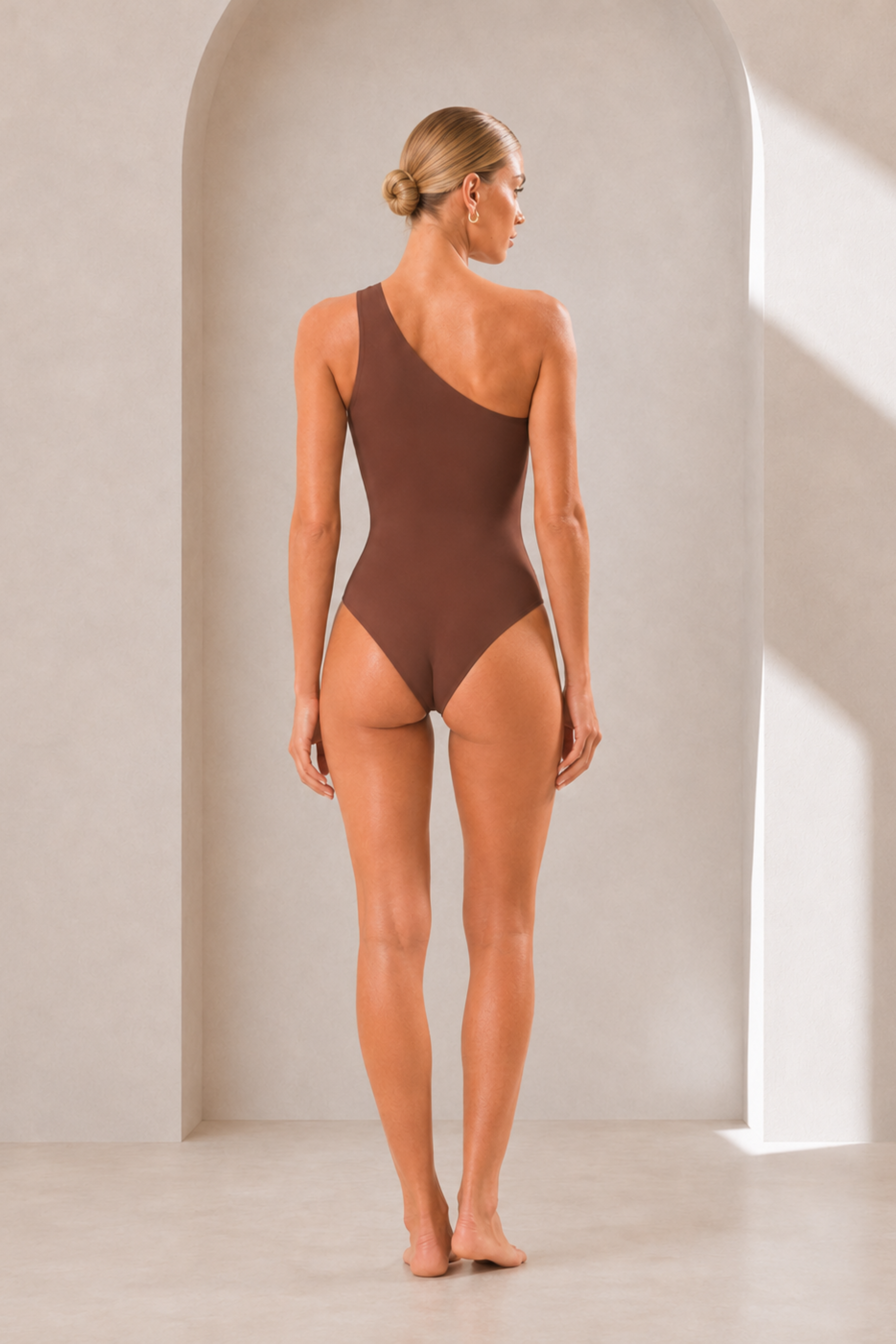 Body/Maiô - ombro único - Vênus - MARROM