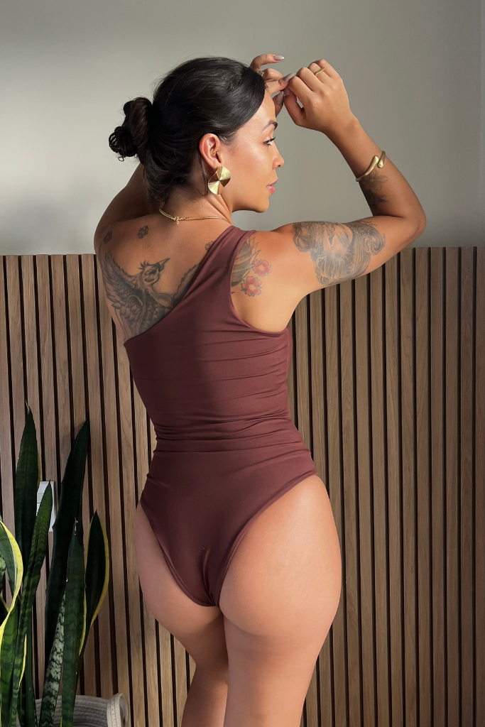 Body/Maiô - ombro único - Vênus - MARROM